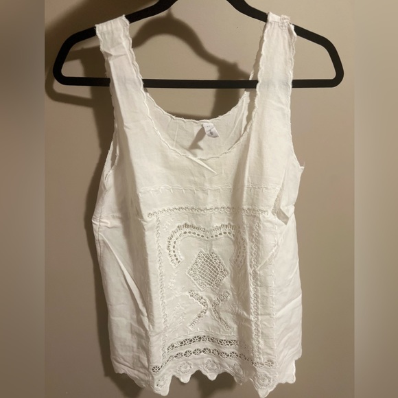 Mango Linen Sleeveless top with exquisite details and design - Picture 1 of 7